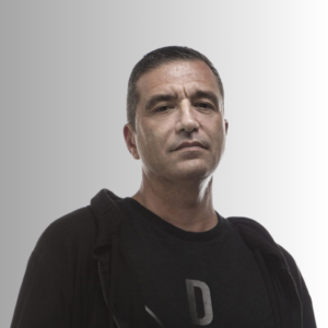 FIRMA DE LIBROS DEEJAY Y SESIÓN LIVE CON JORDI CARRERAS