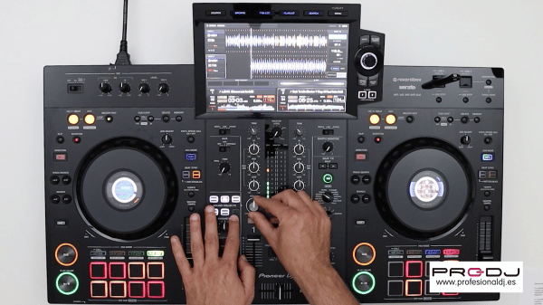 Review de PIONEER DJ XDJ-RX3