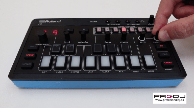 UNBOXING & REVIEW ROLAND AIRA COMPACT. T-8, J-6 y E-4.