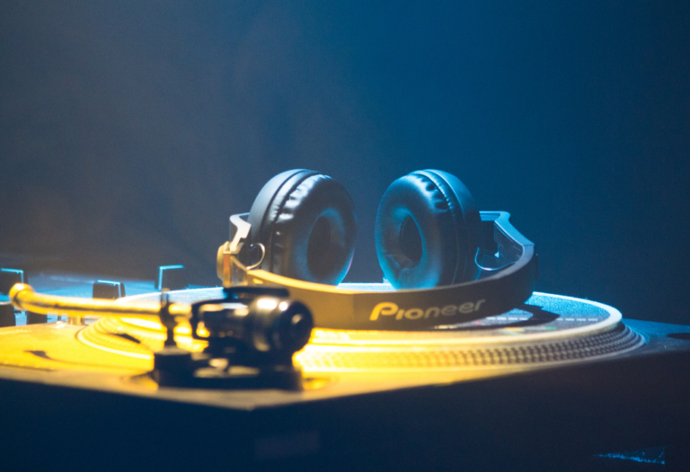 TOP 5: Los Mejores Tocadiscos DJ