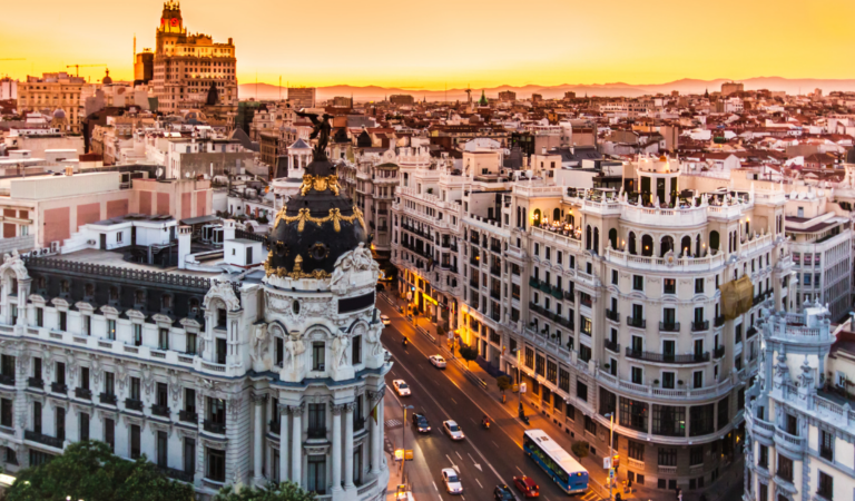 Las Mejores Ciudades para ir de Fiesta en España