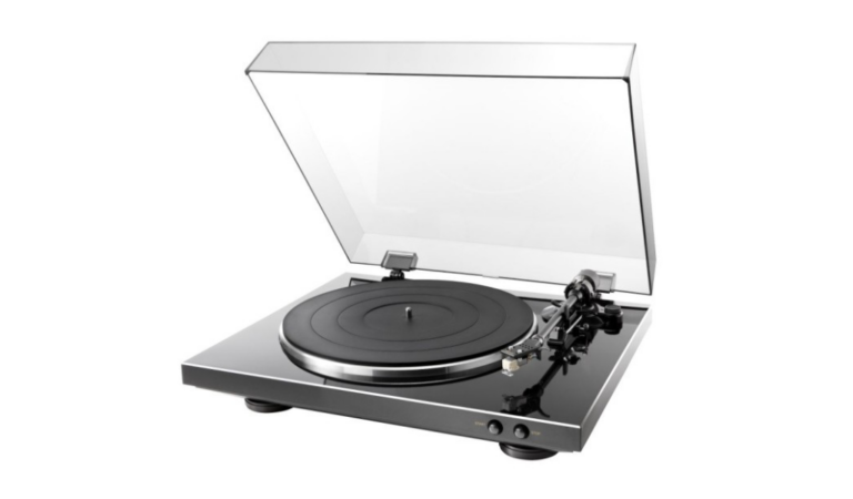 DENON DP-300 vs AUDIO-TECHNICA AT-LP120XUSB