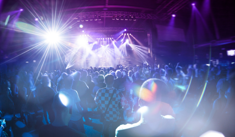 Consejos para mantener la motivación y la creatividad como DJ