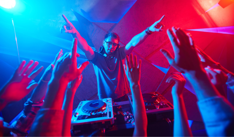 Tu Primera Actuación DJ ¿Cómo afrontar el miedo escénico y triunfar?