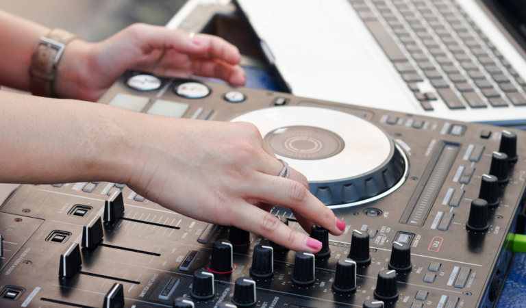 Famosos DJ que Empezaron desde Cero