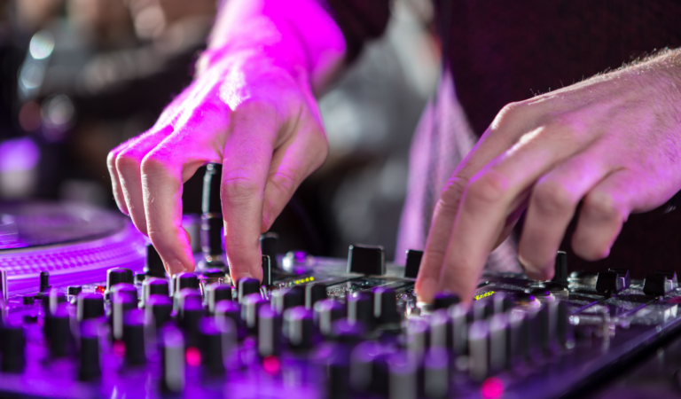La Importancia del Oído Musical ¿Cómo Entrenarlo Fácilmente?