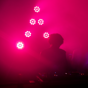 Famosos DJ que Empezaron desde Cero