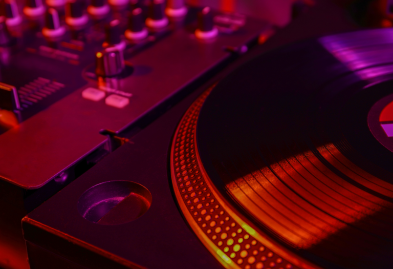 Las Mejores Ciudades Europeas para Crecer como DJ