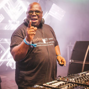 Carl Cox regresa a Ibiza con [UNVRS]
