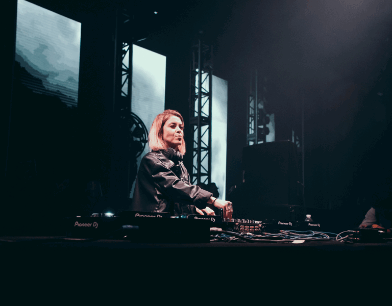 Setup para DJ Móvil: Lleva la música a donde quieras