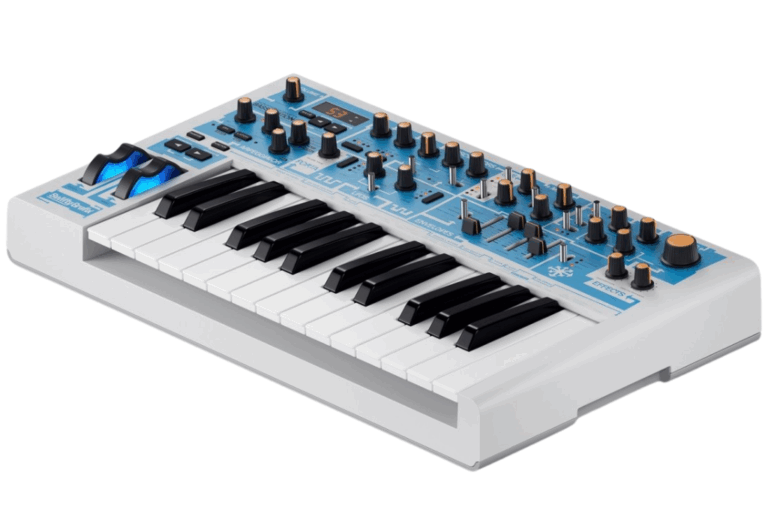 NOVATION BASS STATION II SWIFTY EDITION