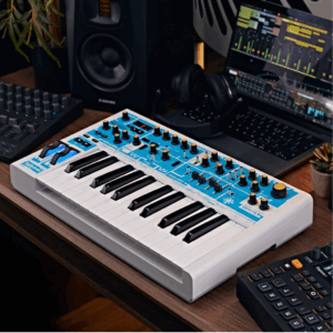 NOVATION BASS STATION II SWIFTY EDITION