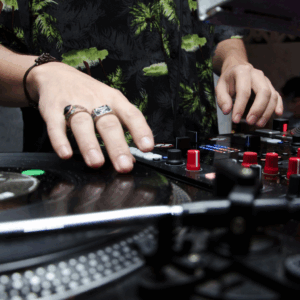 Setup para DJ Móvil: Lleva la música a donde quieras