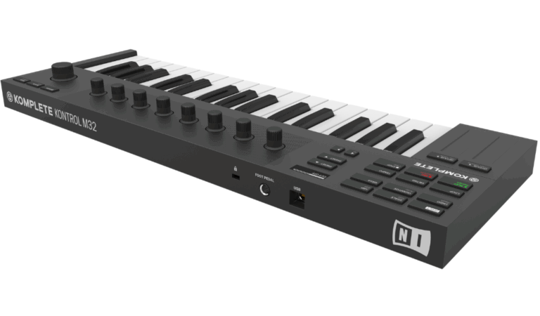 Native Instruments Komplete Kontrol M32 incluye Komplete 15 Select