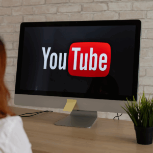 ¿Cómo grabar tus sesiones DJ en alta calidad para YouTube?