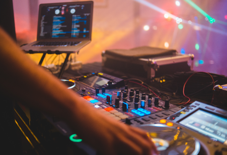 La música electrónica se convierte en “Patrimonio Cultural” en Francia La música electrónica se convierte en “Patrimonio Cultural” en Francia