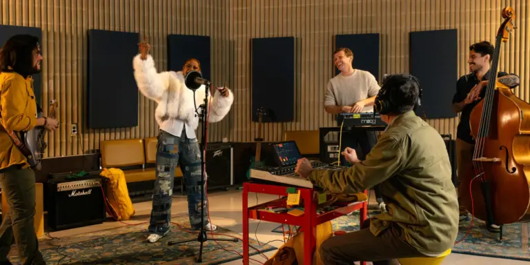 Akai MPC XL: Estación de Producción Musical Definitiva Akai MPC XL: Estación de Producción Musical Definitiva