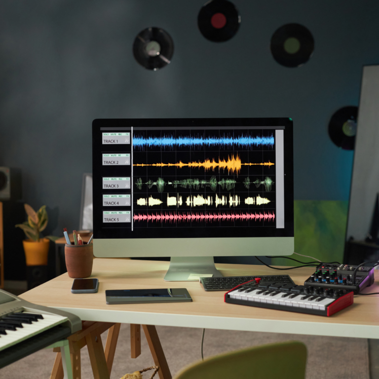 UAD Explore FREE: Luna DAW y 8 plugins para producción GRATIS UAD Explore FREE: Luna DAW y 8 plugins para producción GRATIS