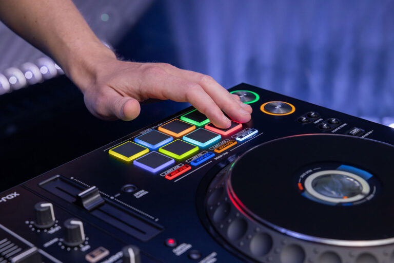 AlphaTheta XDJ-AZ Mejora su Rendimiento AlphaTheta XDJ-AZ Mejora su Rendimiento