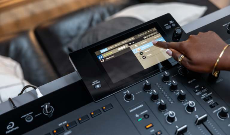 Unboxing & Review de AlphaTheta XDJ-AN Unboxing & Review de AlphaTheta XDJ-AN