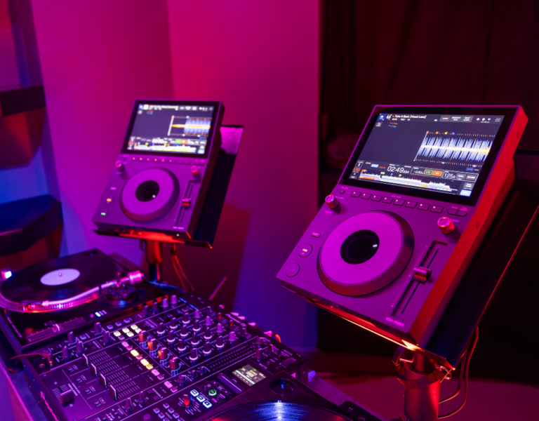Unboxing & Review de AlphaTheta CDJ-1500X Unboxing & Review de AlphaTheta CDJ-1500X