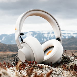 AIAIAI White Collection: Auriculares en blanco para DJs AIAIAI White Collection: Estética blanca en una de las mejores gamas de auriculares