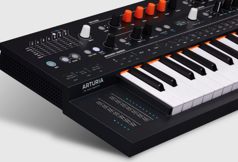 Arturia MiniFreak V5: Actualización de firmware Arturia MiniFreak V5: Actualización de firmware